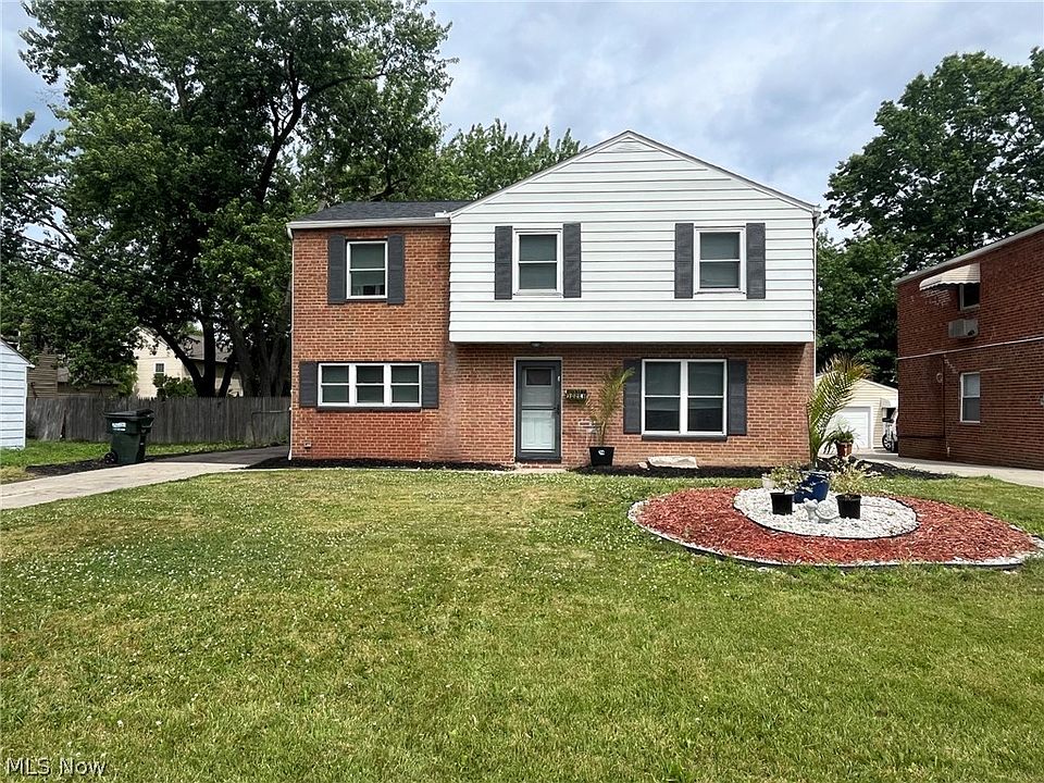 1st image of 28061 Tremaine Dr