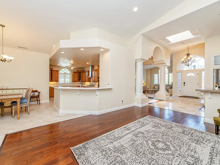 32514 Hupa Dr — Photo 13