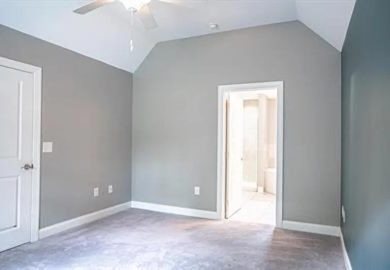 1808 E Indiana Ave — Photo 18
