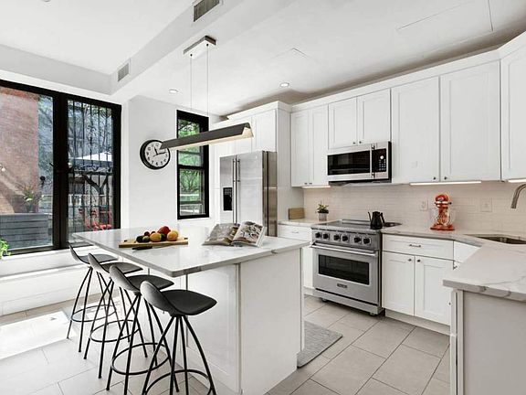 5th image of 1323 Madison Ave #2