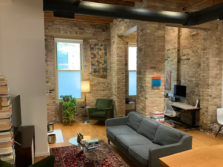 525 N Halsted St #105 — Photo 4
