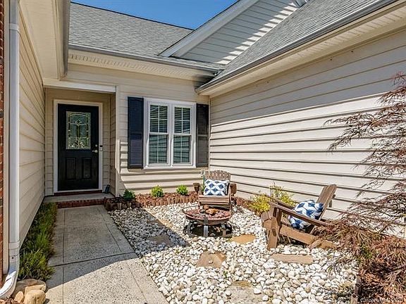 2nd image of 9314 Hanworth Trace Dr