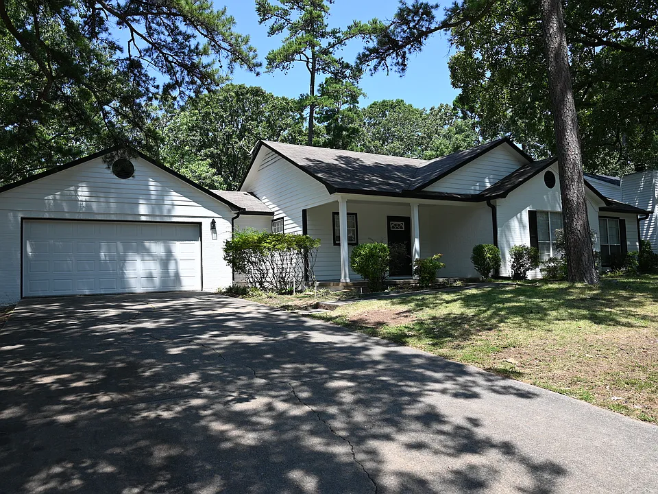 2 Wild Cherry Ct