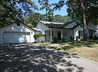 2 Wild Cherry Ct, Little Rock, AR 72211