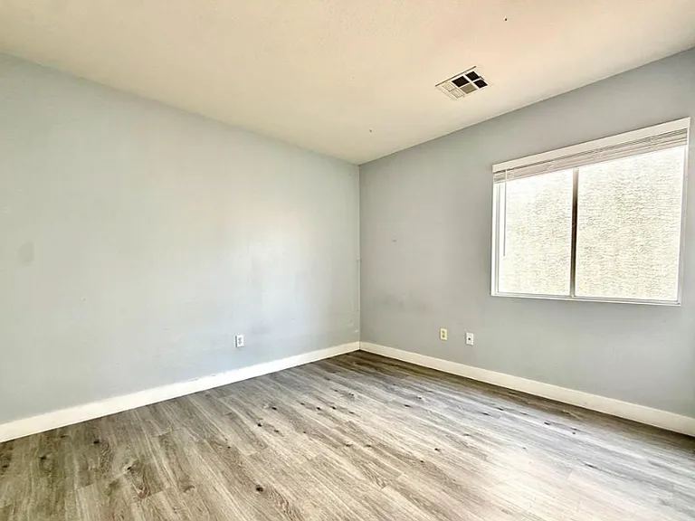 3340 Strawberry Roan Rd — Photo 8