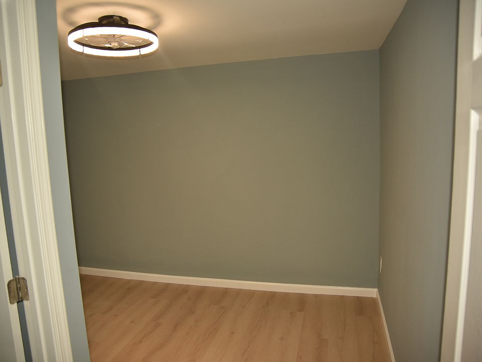 1st image of 148 S Bethlehem Pike #2