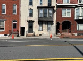142 S Hanover St APT 4, Carlisle, PA 17013