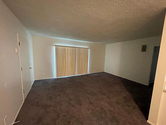 4th image of 15606 S Budlong Pl #5