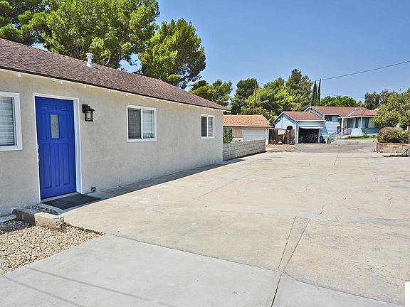 2nd image of 2828 Altura Ave #A