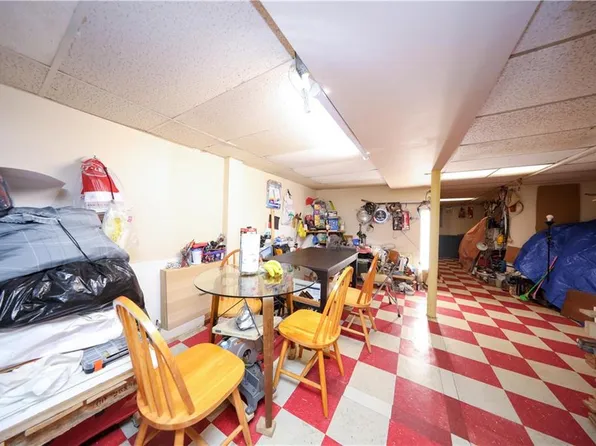 3903 Seventh Avenue image 17 of 29