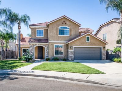 6977 E Michigan Ave, Fresno, CA, 93727