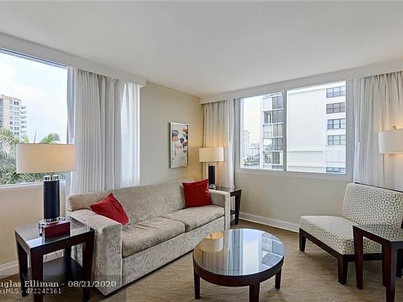 4th image of 2670 E Sunrise Blvd #501