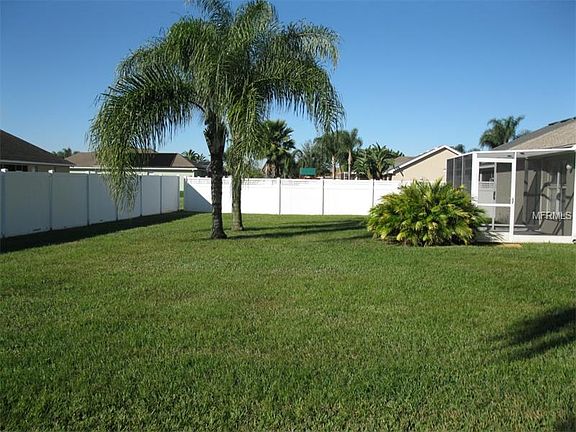 5th image of 482 Terranova St