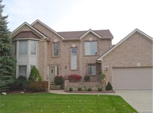4442 Bayleaf Dr, Sterling Heights, MI 48314