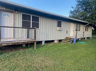 724 Moreno St, Mathis, TX 78368
