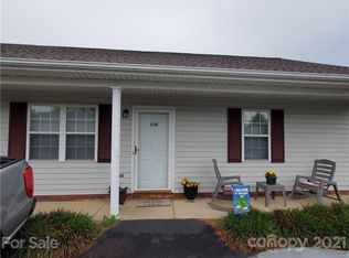 110 24th St NW, Hickory, NC 28601
