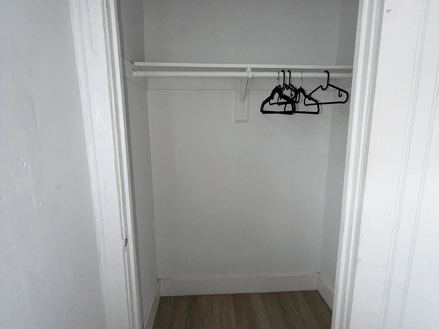 2 bed, 950 sqft, $2,600 — Photo 3