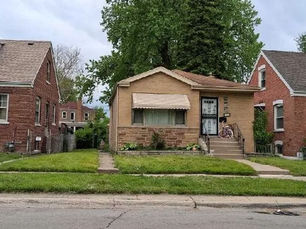 14218 S School St, Riverdale, IL 60827