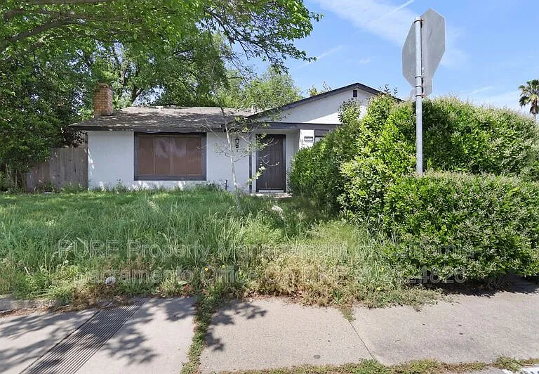 6101 Tupelo Dr — Photo 3
