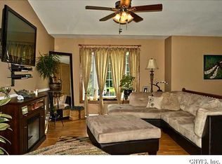 5516 Rockhampton Path, Clay, NY 13041