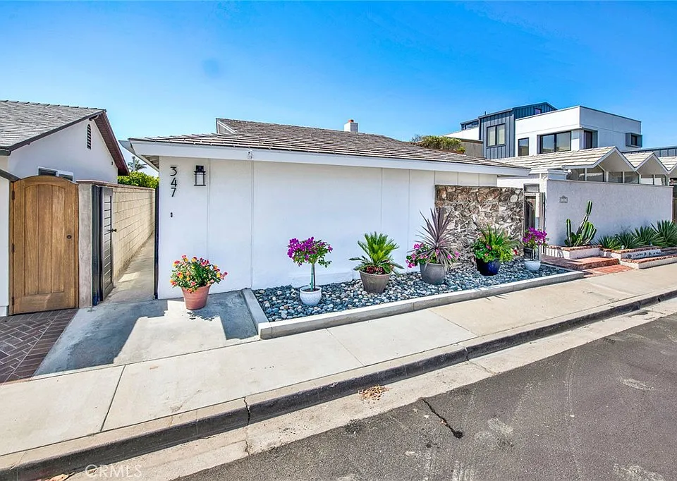 347 Walnut St