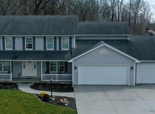 8424 Sterling Way Ct, Fort Wayne, IN 46815