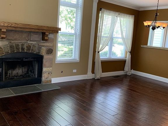 3rd image of 355 S Jewel Ct