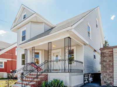 66 Grant Ave, Medford, MA, 02155