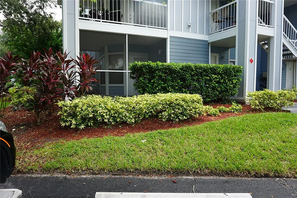1 bed, 1.0 bath, 674 sqft, $1,400 — Photo 2