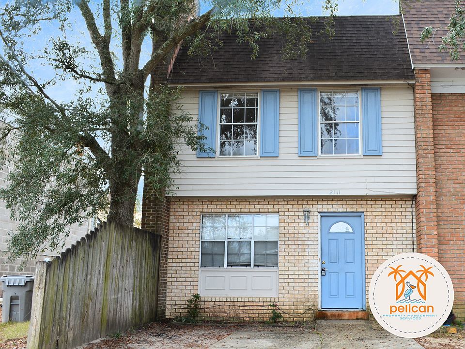 1st image of 2111 Langley Ave