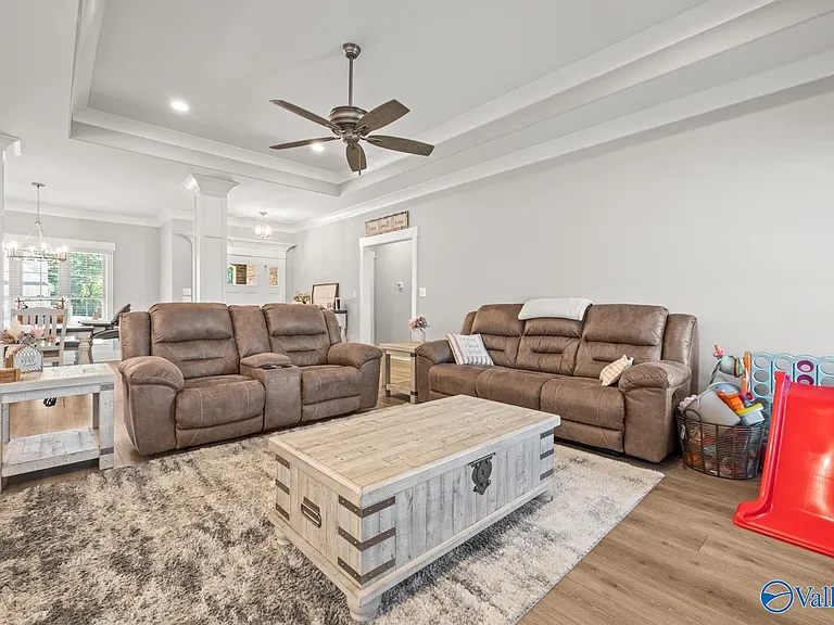 29458 Carnaby Ln — Photo 10