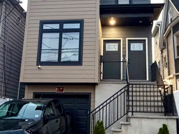 102-104 Rosa Parks Blvd #1, Paterson, NJ 07501