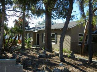 10603 Woodward Ave, Sunland, CA 91040