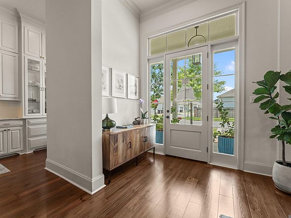 5th image of 10644 Preservation Way