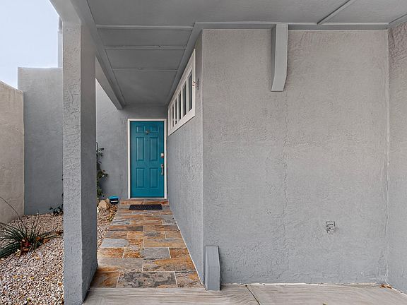 3rd image of 5528 Edie Pl NW