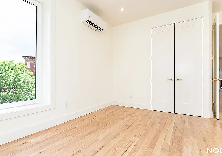 394 Broadway #6 — Photo 9