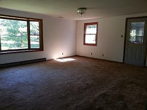 3rd image of 118 Hearthside St