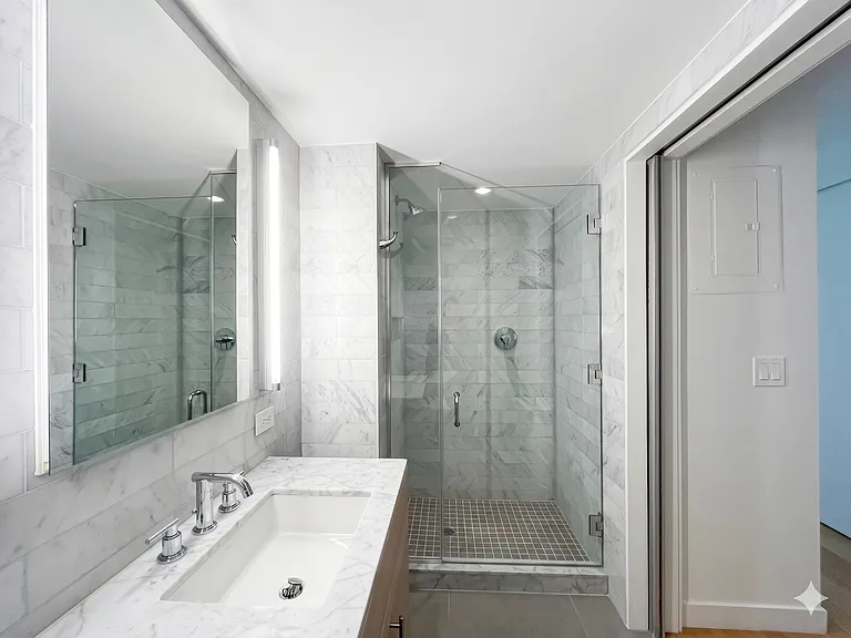 234 E 46th St #504 — Photo 10
