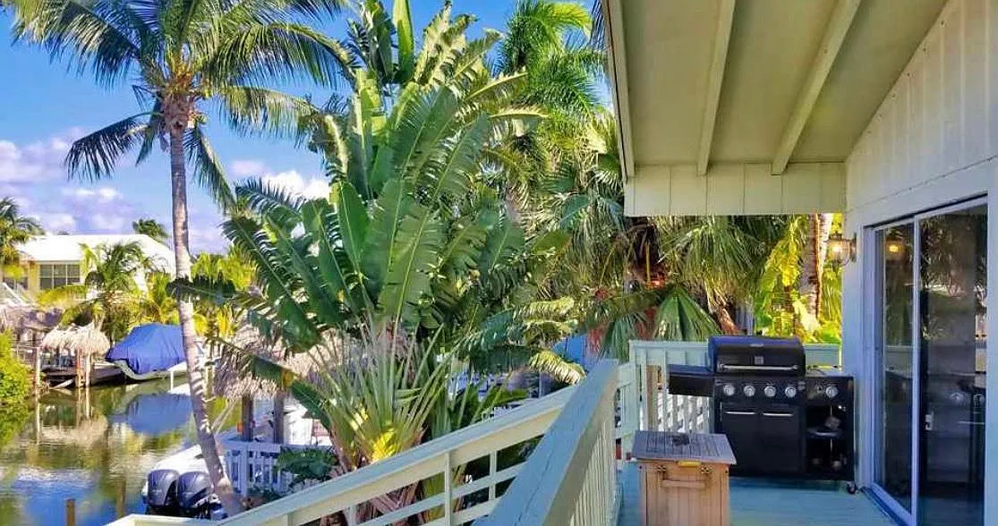 133 Venetian Dr — Photo 3