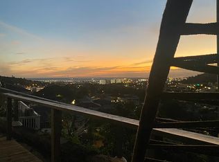 2671-1P Anuu Pl, Honolulu, HI 96819
