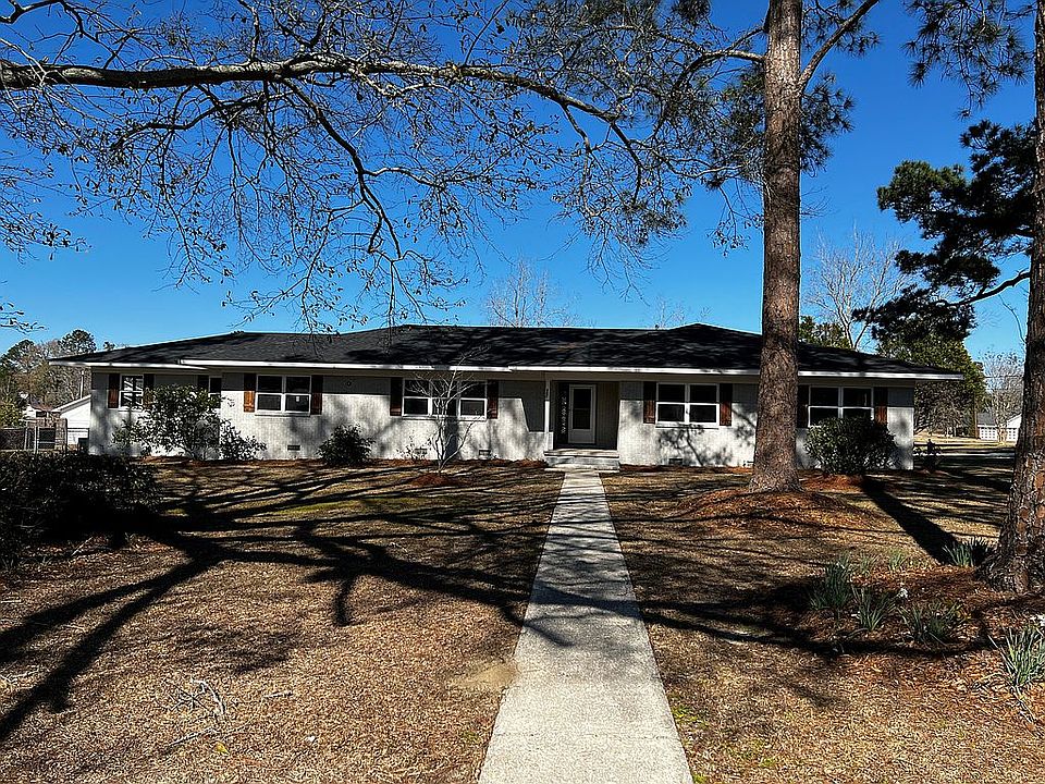 1st image of 807 E Hart Ave