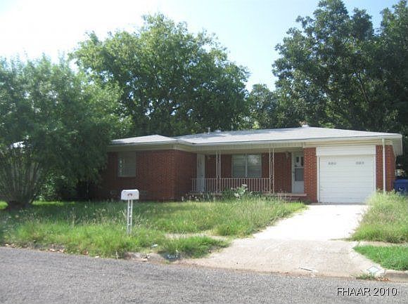 1st image of 807 Cove Ave