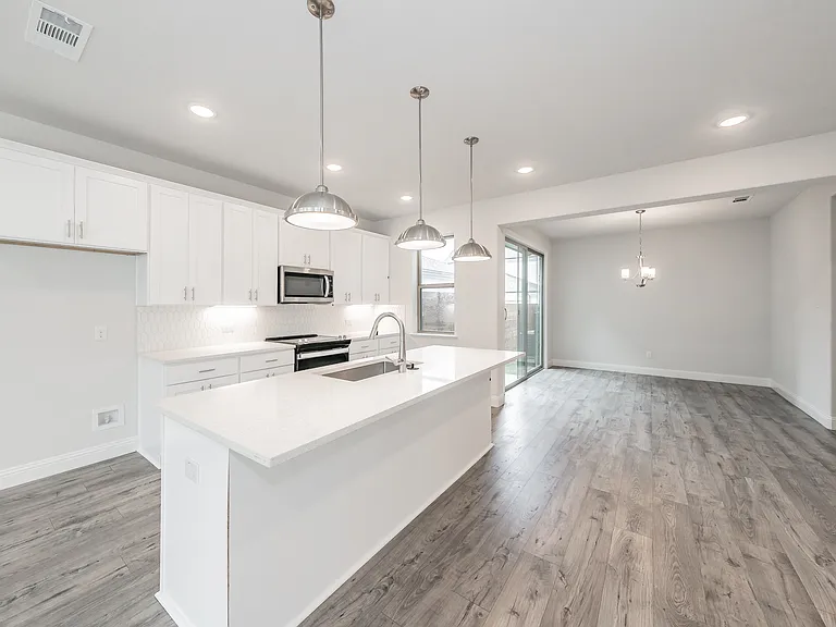 9709 Thorncrown Ln — Photo 9