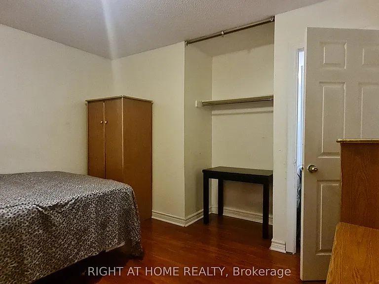 55 Littleleaf Dr #UPPER — Photo 7