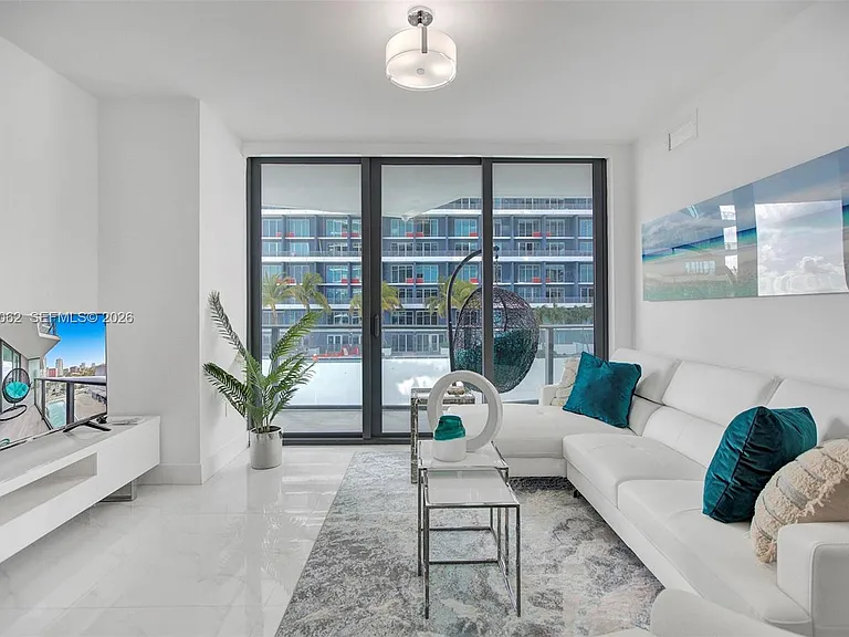 1300 S Miami Ave #1407 — Photo 12