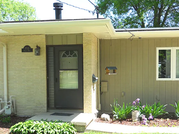 1703 Reetz Rd, Madison, WI 53711