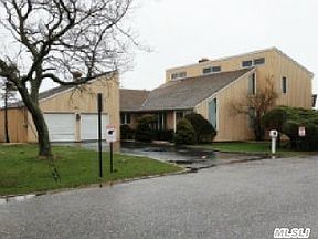 1st image of 16 Davison Ln W