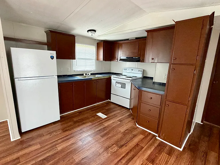 77 Long Leaf Ln — Photo 3