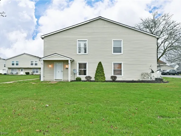 2832 Ivy Hill Cir Unit D, Cortland, OH 44410