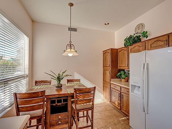 4th image of 38939 S Carefree Dr